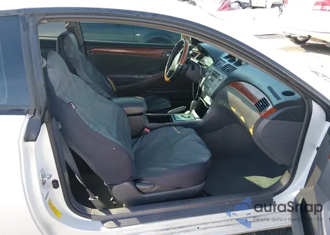 2006 Toyota Camry Solara Sle V6 z USA, uszkodzony, nr VIN 4T1CA30PX6U078047